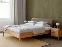 Grüne Erde Bett Tenso mit Polsterbetthaupt, 140 x 200 cm, Wollstoff Tano Natur (79),