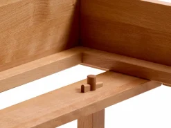 Grüne Erde Bett Tesoro mit Holzbetthaupt, 180 x 200 cm,