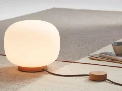 Grüne Erde Bodenleuchte Tando inkl. Leuchtmittel, Buche