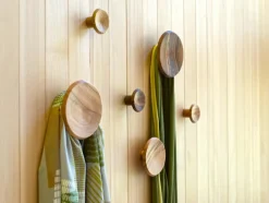 Grüne Erde Garderobenknopf Punto ø 12 cm,