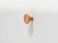 Grüne Erde Garderobenknopf Punto, ø 7 cm,