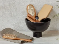 Grüne Erde Haarbürste länglich, ca. 21 cm, Buchenholz, Naturkautschuk