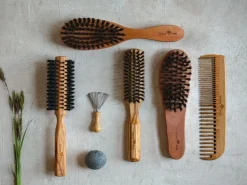 Grüne Erde Kamm aus FSC Buchenholz, ca. 17,5 cm