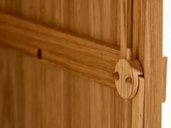 Grüne Erde Kleiderschrank Tenso, 3-türig, Holz,