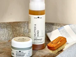 Grüne Erde MUTTER & KIND milder Waschschaum für Haut & Haar 150 ml