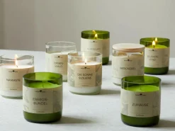 Grüne Erde Natürliche Rapswachskerze ZUHAUSE im rezyklierten Glas, Baumwolldocht, 325 ml, H 9,5 cm, ø 8,5 cm