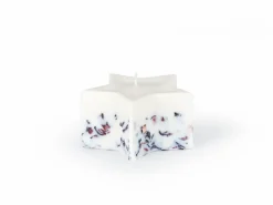 Grüne Erde Natürliche Rapswachskerze mit Hibiskusblüten, in Sternenform, ohne Duft, H 6 cm, ø 11 cm