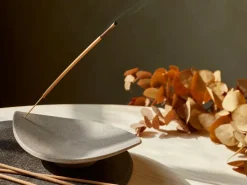 Grüne Erde Räucherstäbchen Zedernholz, 12 Stück