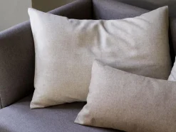 Grüne Erde Sofakissen, 55 x 80 cm, Bezug: 100 % Baumwolle, Linon, Füllung: 100 % Schurwolle