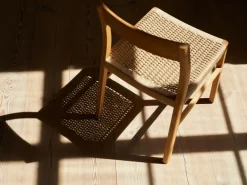 Grüne Erde Stuhl Karim, mit handgeflochtener Sitzfläche,