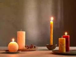 Grüne Erde Stumpenkerze aus Bienenwachs, , Höhe 10 cm, ø 5 cm, 1 Stk.