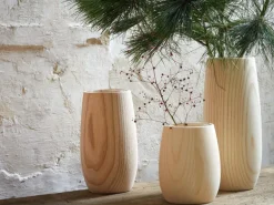 Grüne Erde Vase aus Eschenholz, inkl. Glaseinsatz, H 12 cm, ø 8 cm