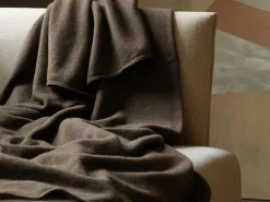 Grüne Erde Wohndecke Damian, , 140 x 200 cm, 100 % Yakhaar