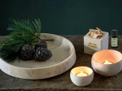 Grüne Erde Zirbenwürfel "Zeit zum Durchatmen" mit Zirbenflocken, 7 x 7 x 7 cm